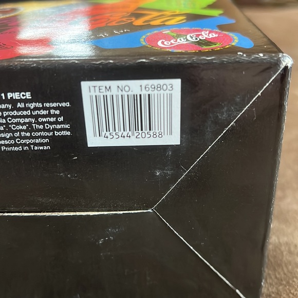 Coca-Cola 1995 Collector's Coffee Mug (No. 169803) *NEW IN BOX** - Picture 6 of 13